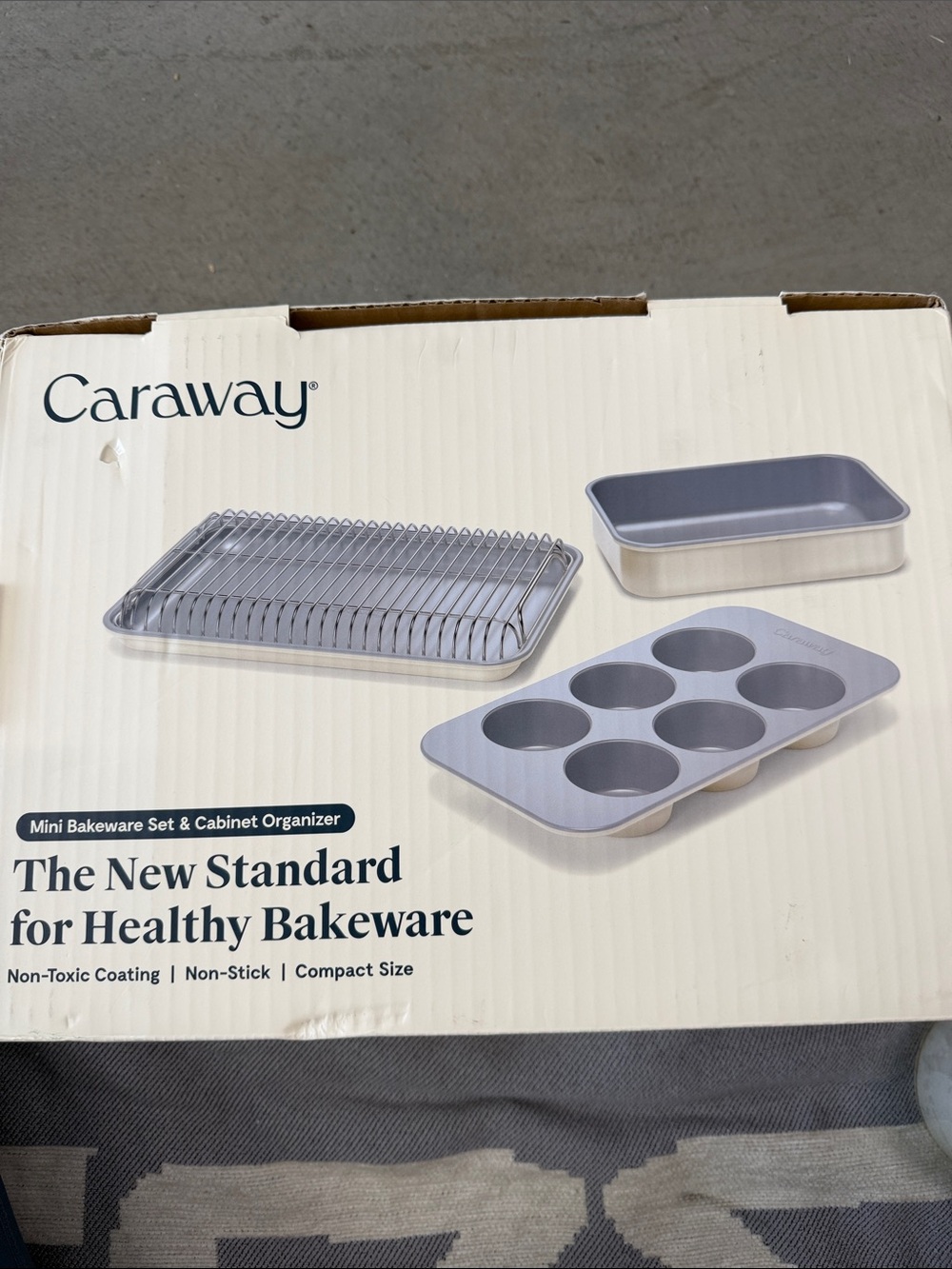 NIB Mini Bakeware Set Non-Stick Non-Toxic Ceramic Coating Cream Baking Pans Set